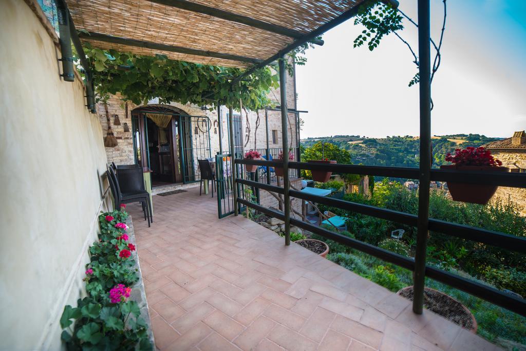 B&B Borgo Marano Купра-Мариттіма Екстер'єр фото